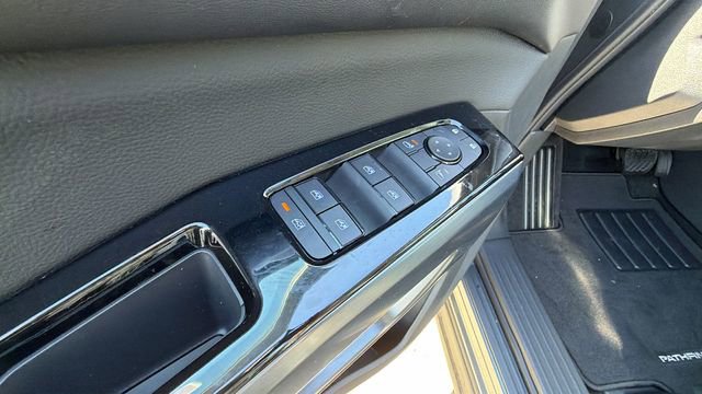 New 2026 Nissan Pathfinder SL image 20