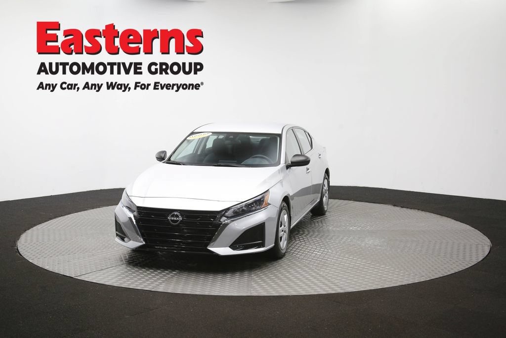 Used 2024 Nissan Altima 2.5 S FWD image 52