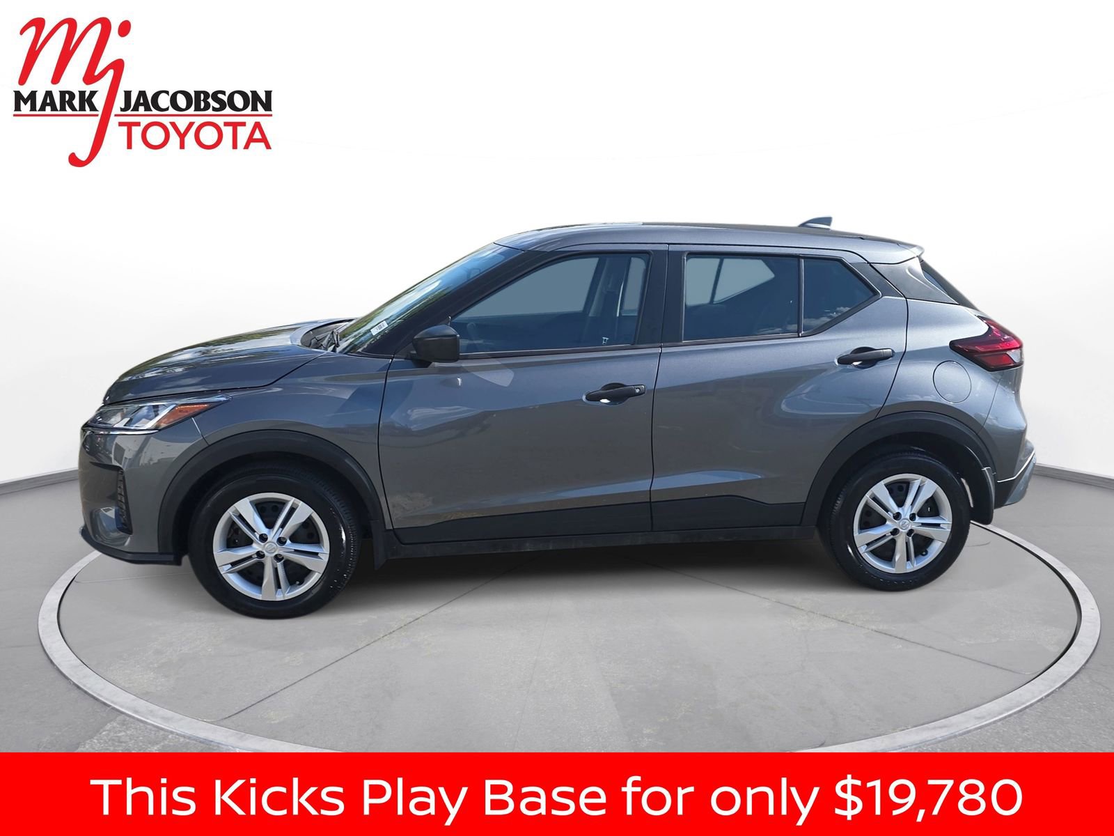 Used 2025 Nissan Kicks Play S image 14