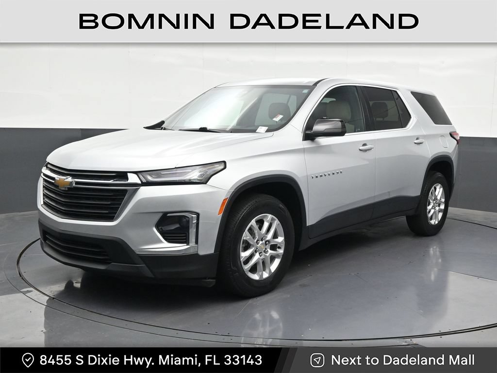 Used 2022 Chevrolet Traverse LS