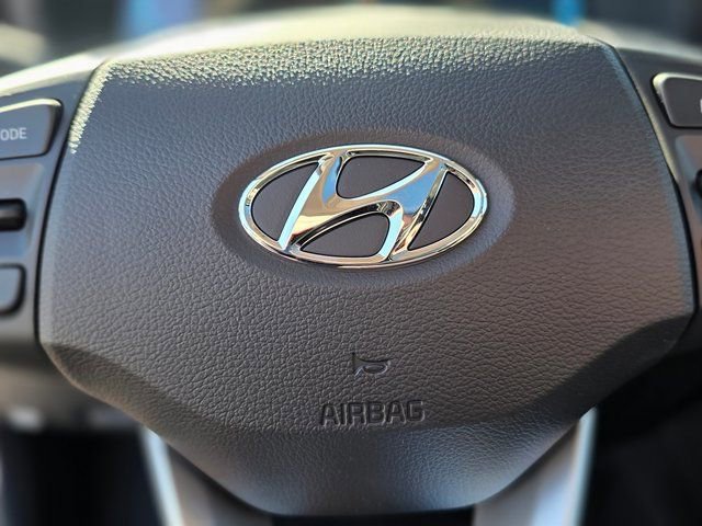 New 2026 Hyundai Venue SEL FWD image 22