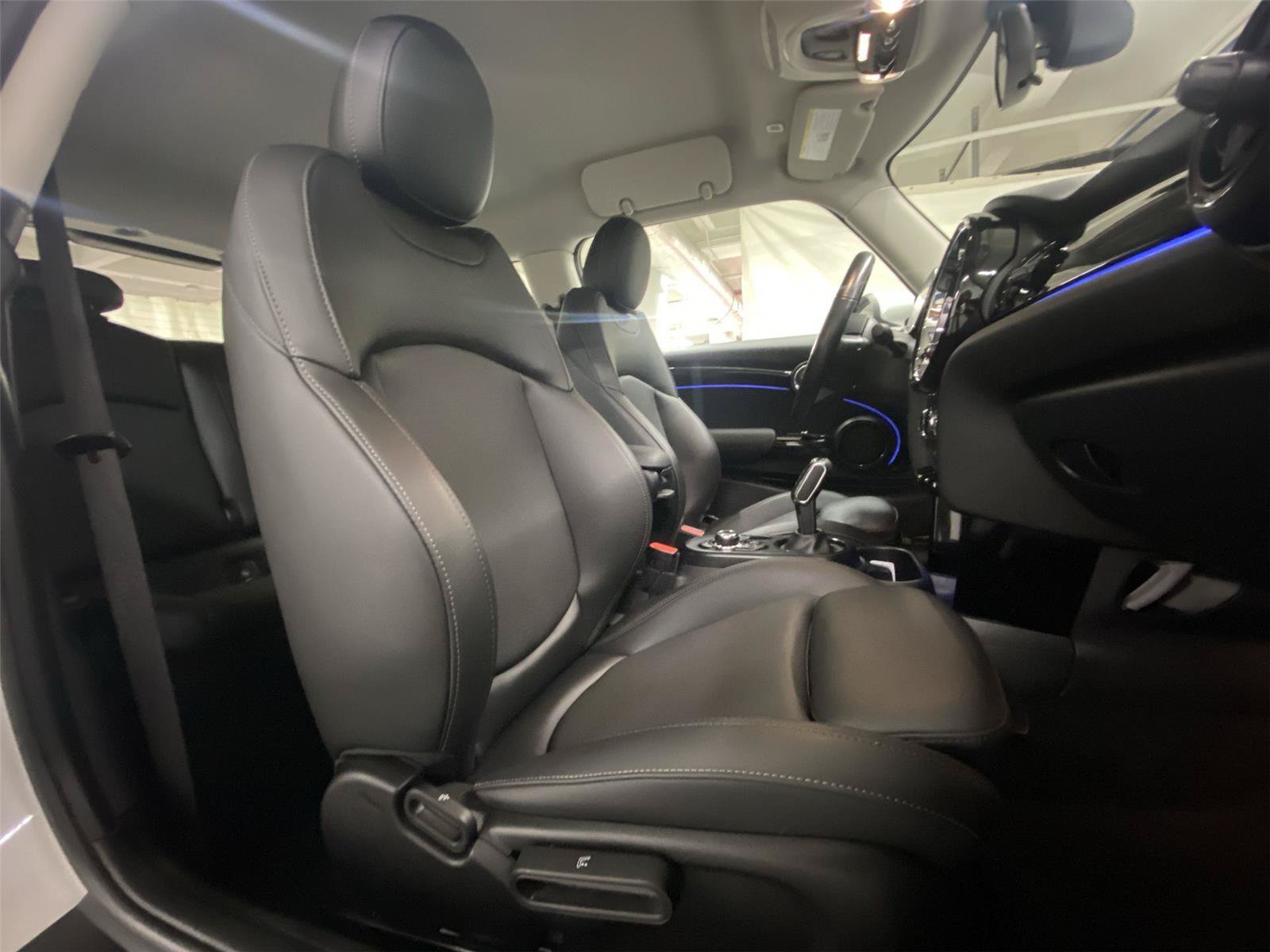 Used 2022 MINI Cooper SE FWD image 29