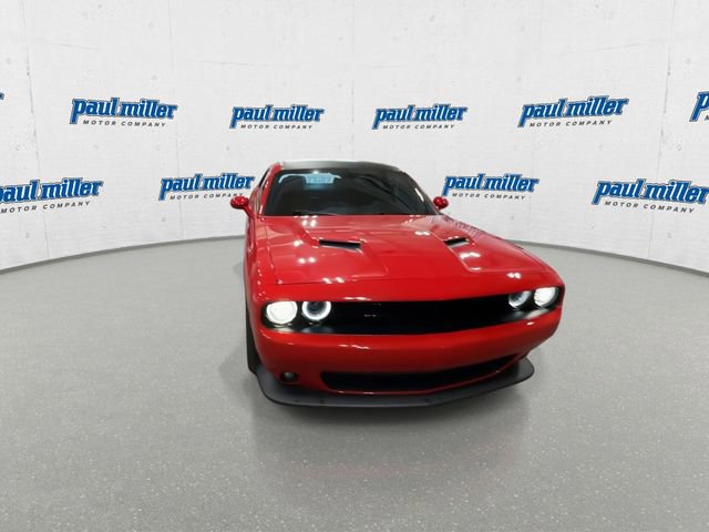 Used 2016 Dodge Challenger R/T Scat Pack w/ Leather Interior Group image 3