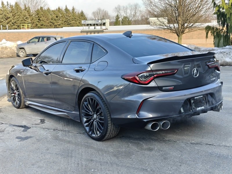 Used 2022 Acura TLX Type S image 9