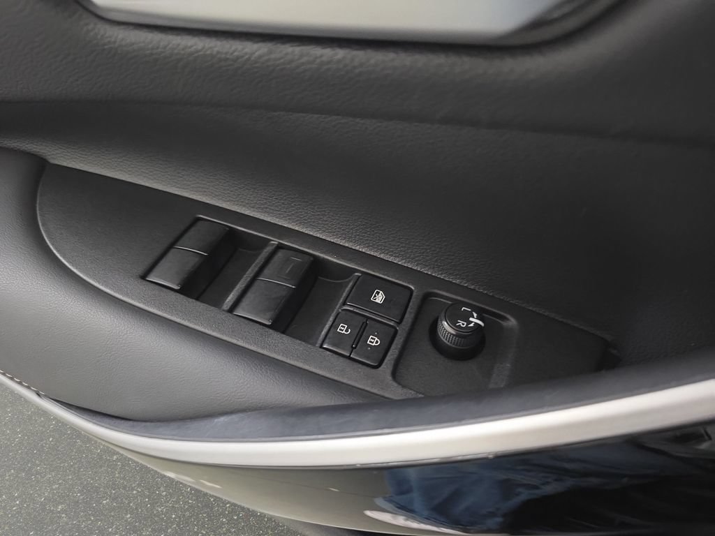 Used 2025 Toyota Corolla XLE FWD image 28
