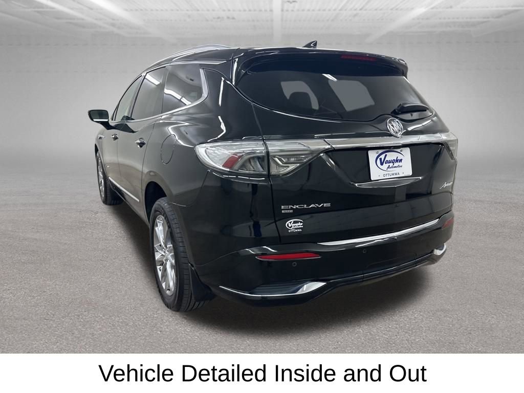 Used 2023 Buick Enclave Avenir w/ Avenir Technology Package AWD/4WD image 11