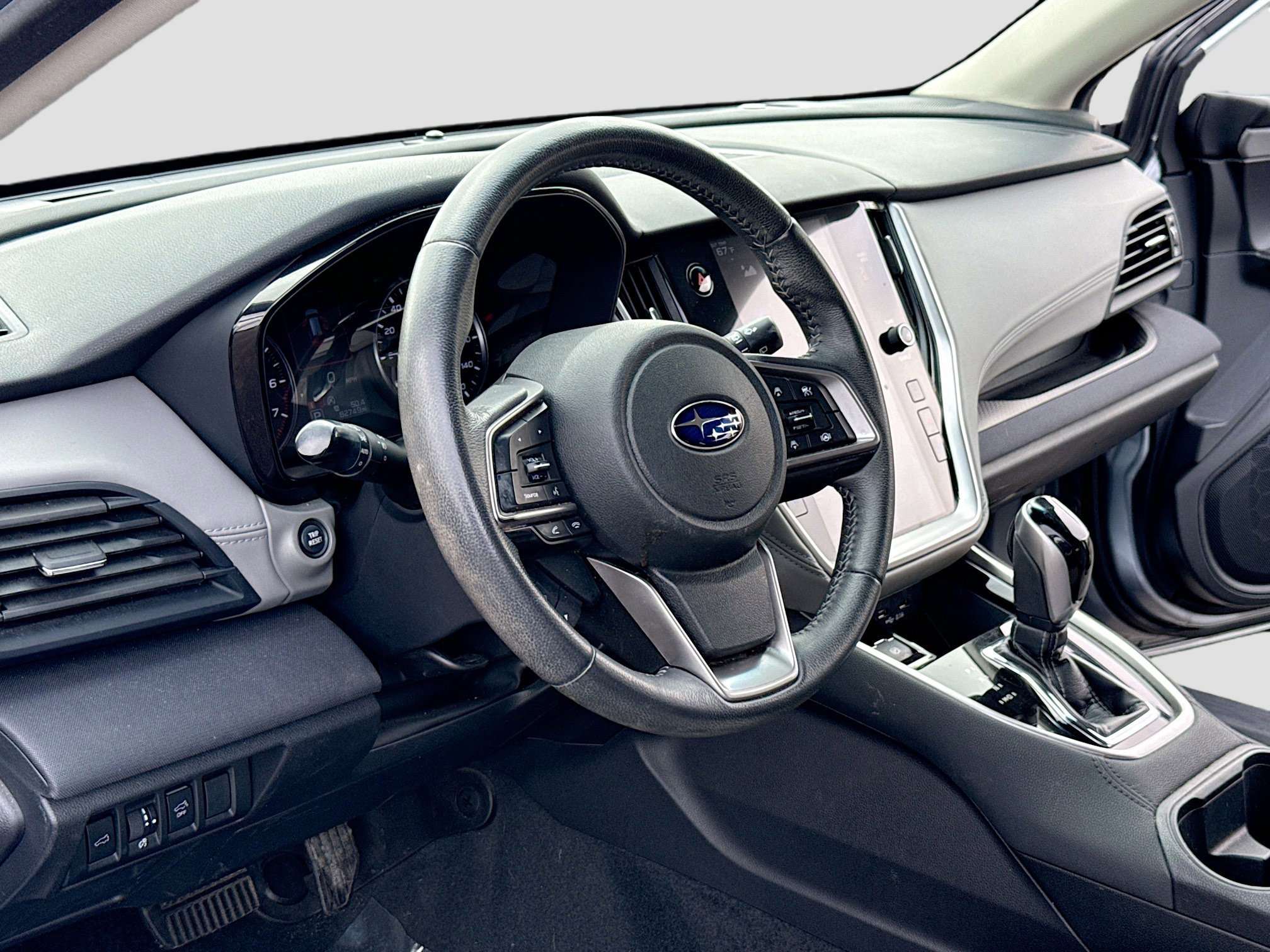 Used 2020 Subaru Outback Premium AWD/4WD image 4