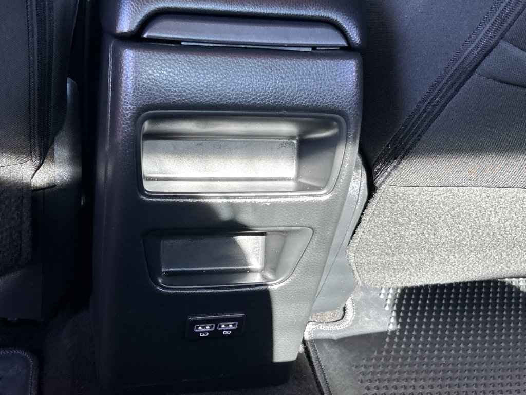Used 2018 Nissan Sentra SR FWD image 19