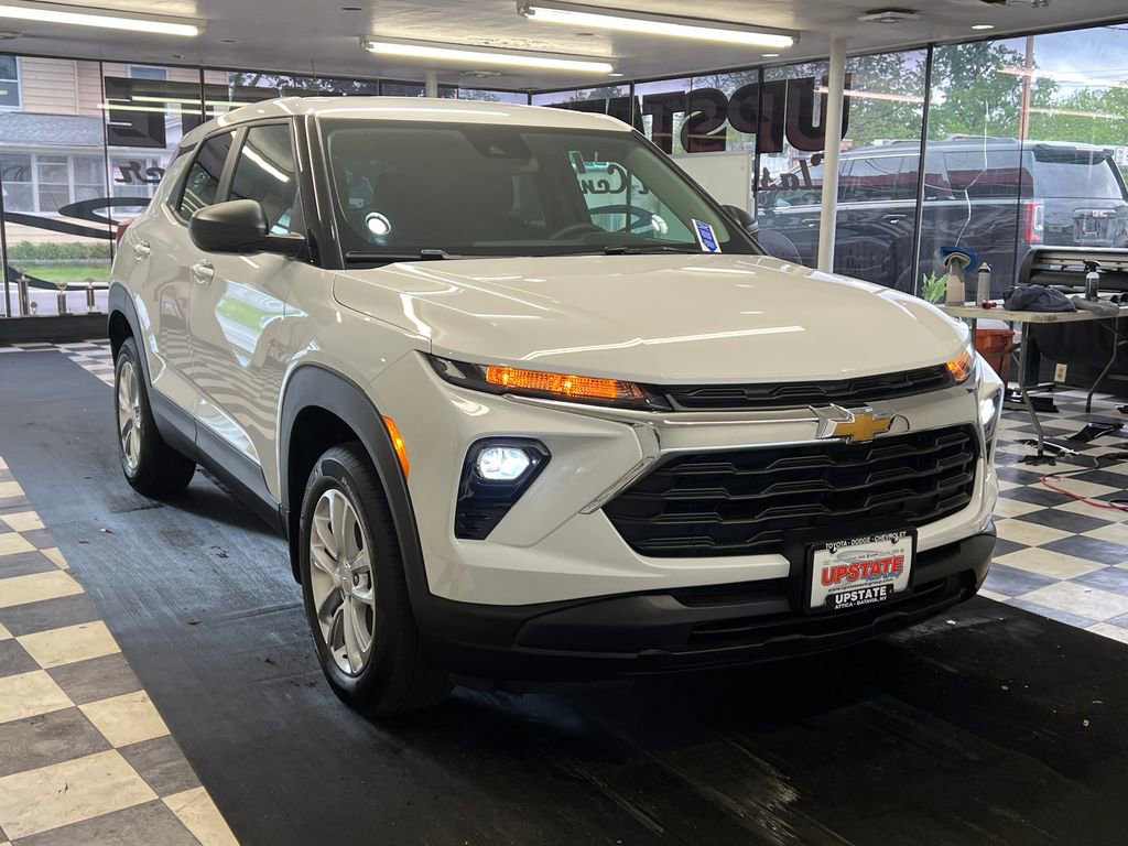 Used 2026 Chevrolet TrailBlazer LS w/ LS Convenience Package AWD/4WD 360° Tour
