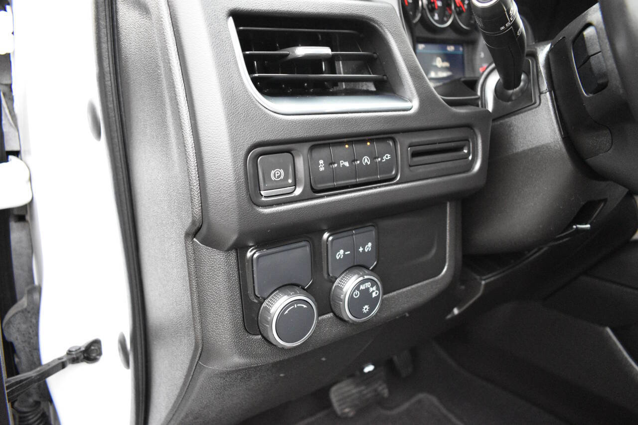 Used 2021 Chevrolet Suburban LT image 21