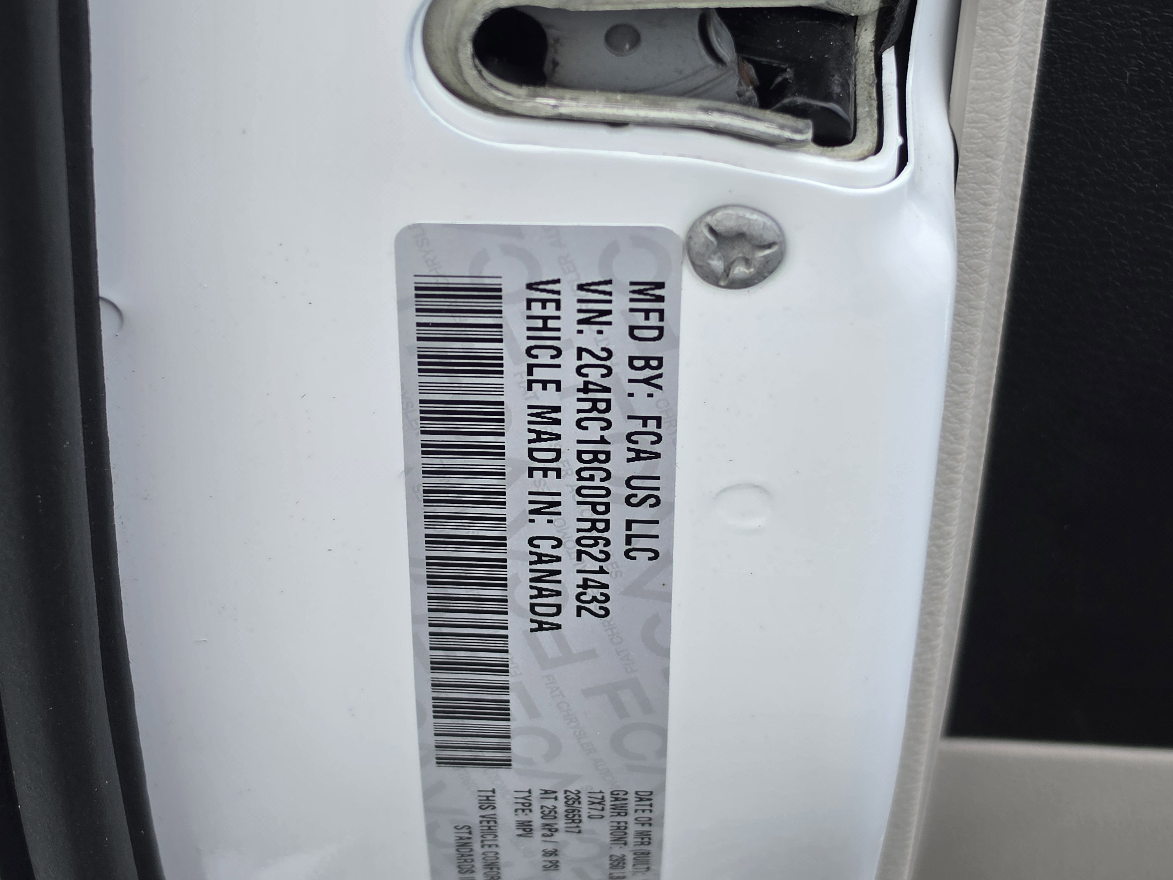 Used 2023 Chrysler Pacifica Touring-L FWD image 32