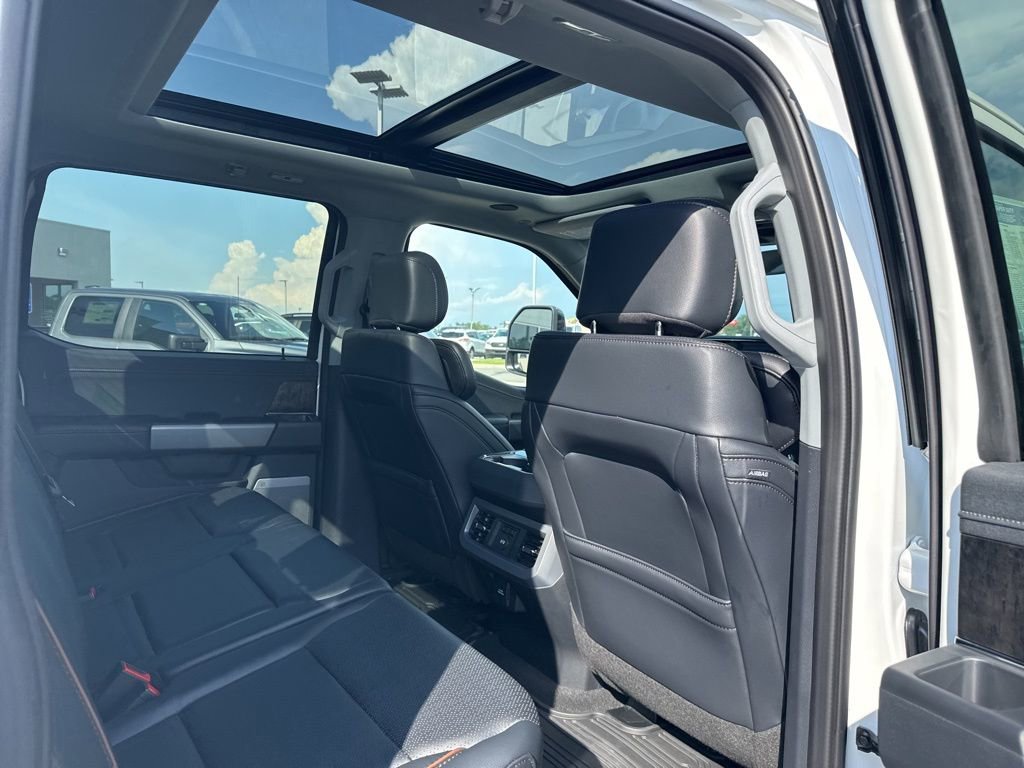 New 2025 Ford F250 Lariat w/ Lariat Ultimate Package image 19