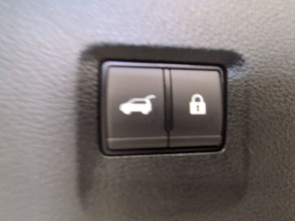 New 2026 INFINITI QX60 Sport w/ Dark Cargo Package image 32