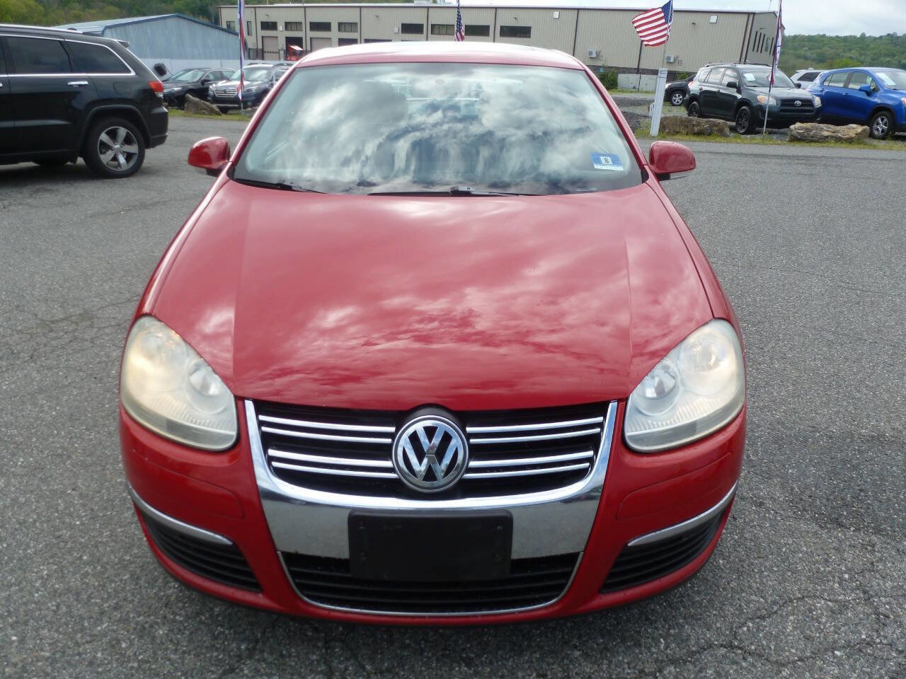 Used 2008 Volkswagen Jetta Wolfsburg Edition FWD image 2