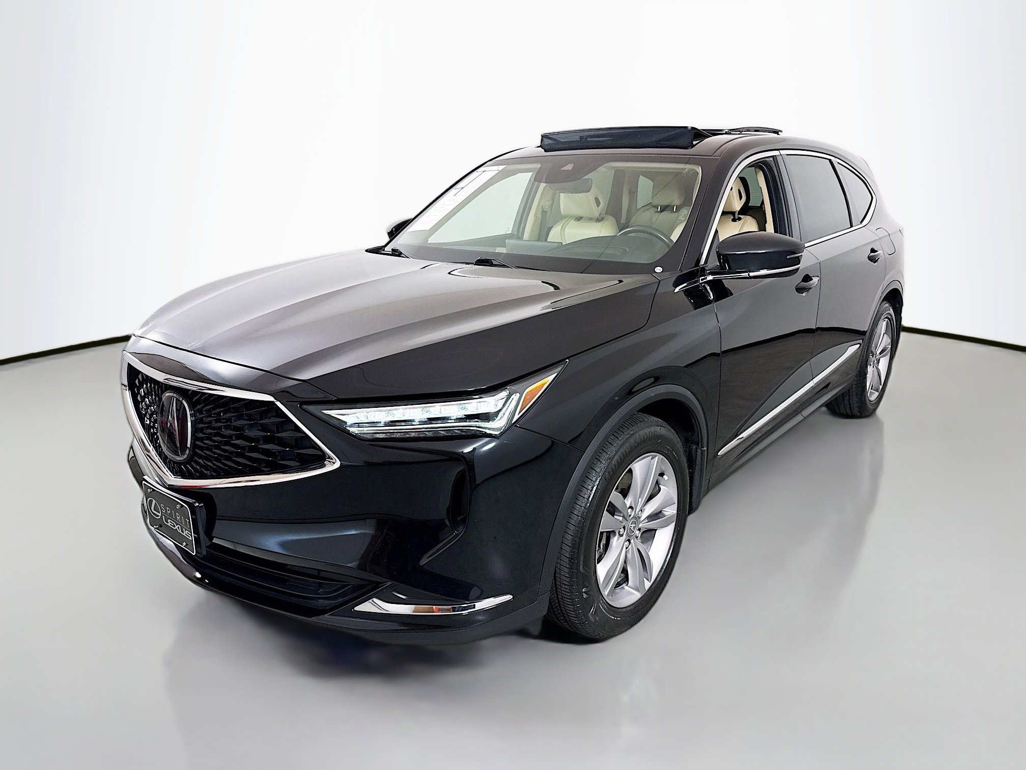 Used 2022 Acura MDX SH-AWD image 3