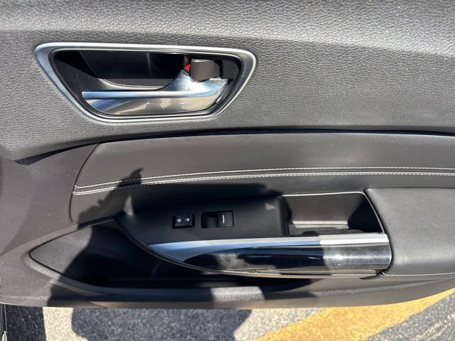 Used 2019 Acura TLX w/ Technology Package FWD image 60