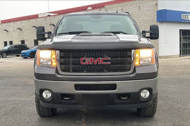 Used 2011 GMC Sierra 2500 SLT image 3