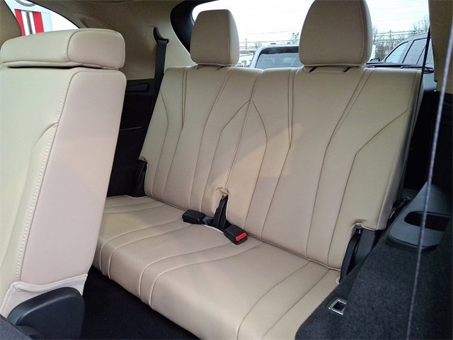 Used 2025 Acura MDX w/ Technology Package image 11