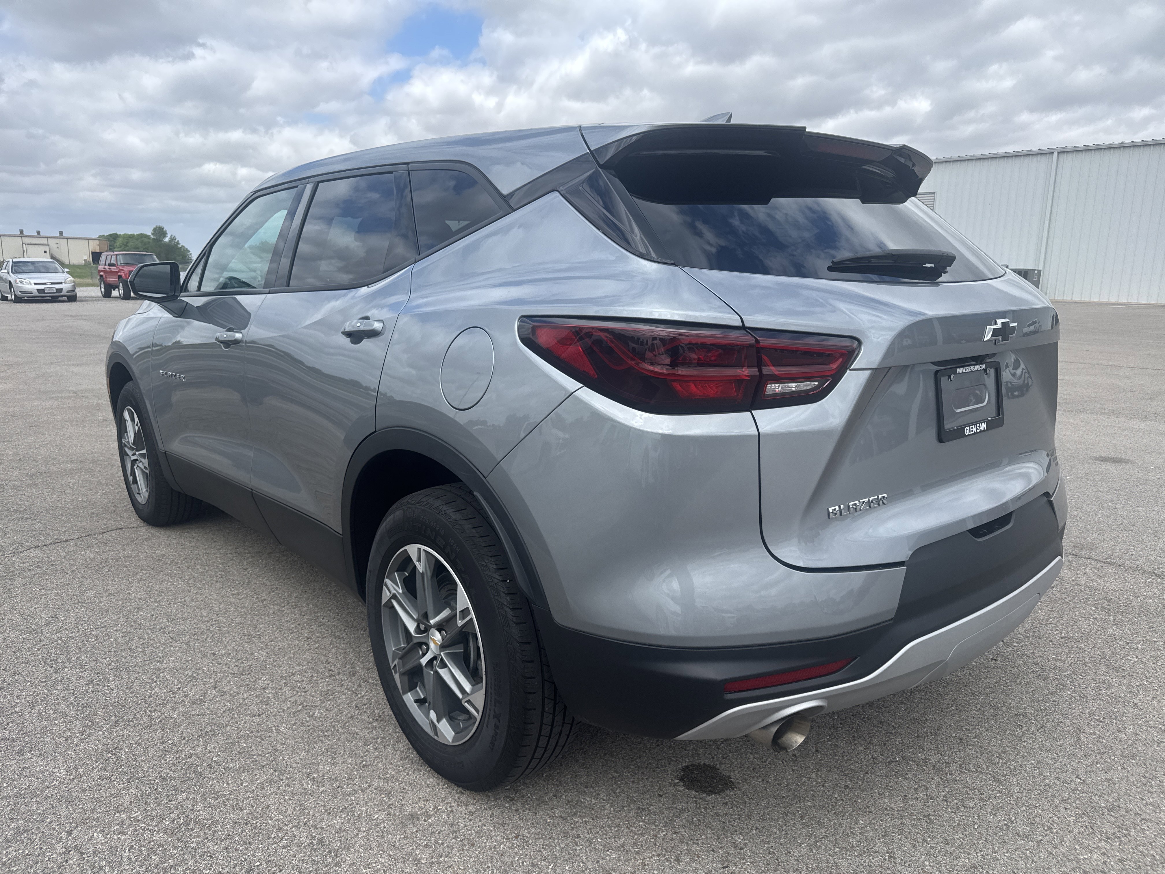 Used 2024 Chevrolet Blazer LT w/ Driver Confidence Package image 3