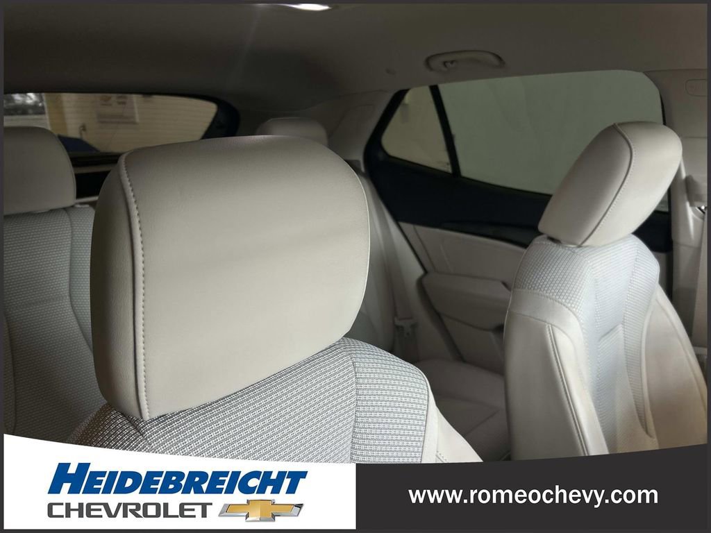 Certified 2023 Buick Envision Preferred image 37