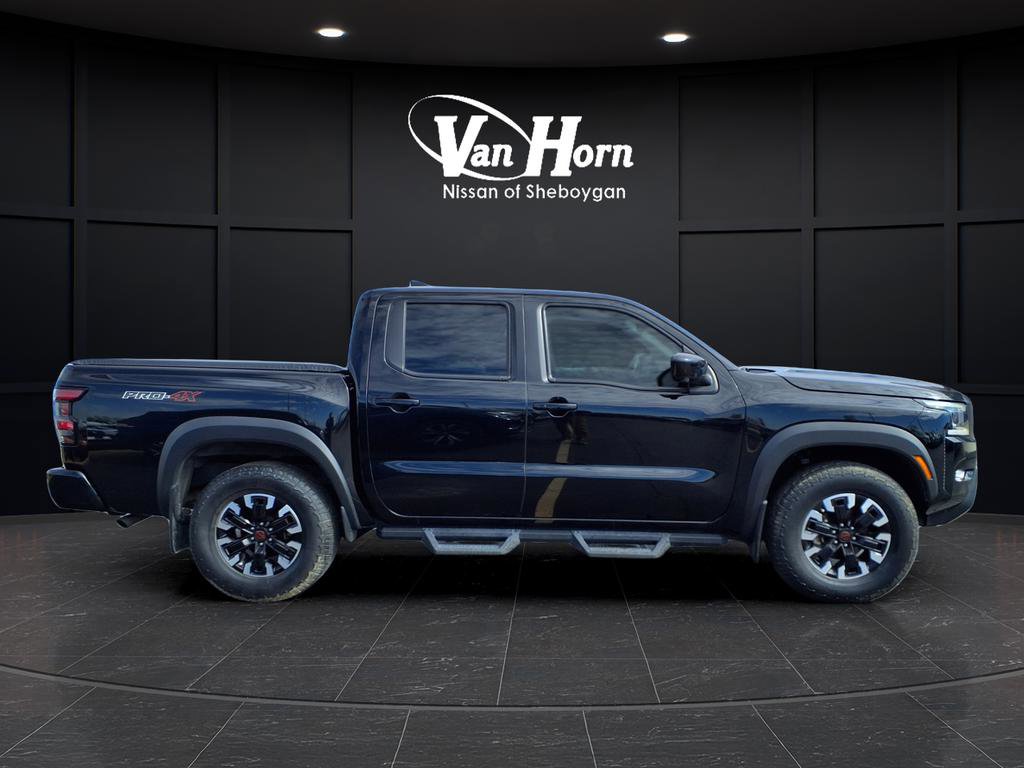 Used 2023 Nissan Frontier PRO-4X w/ Pro Convenience Package image 2