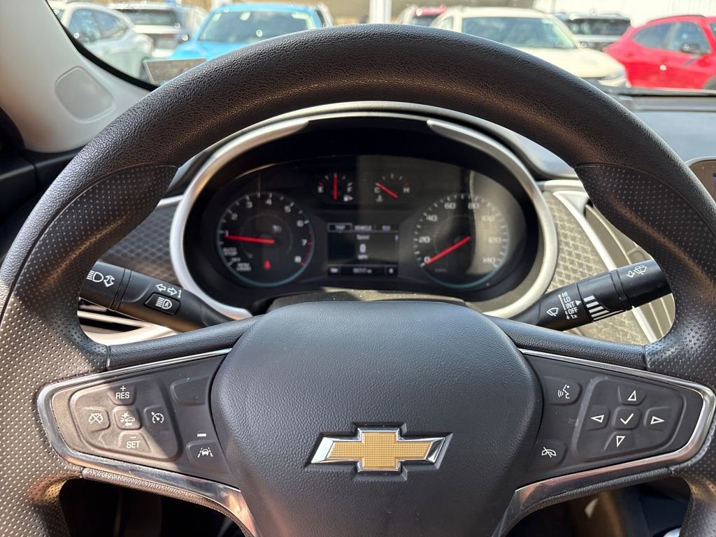 Used 2024 Chevrolet Malibu LT image 21