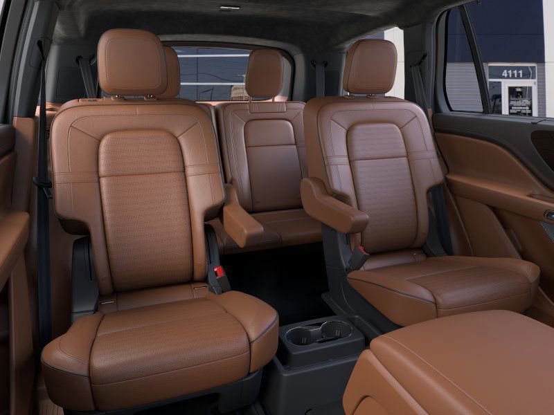 New 2025 Lincoln Aviator Black Label w/ Jet Appearance Package image 11