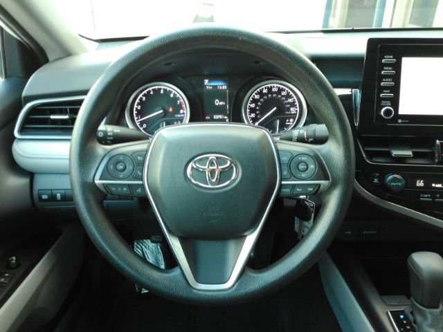 Used 2022 Toyota Camry LE image 27