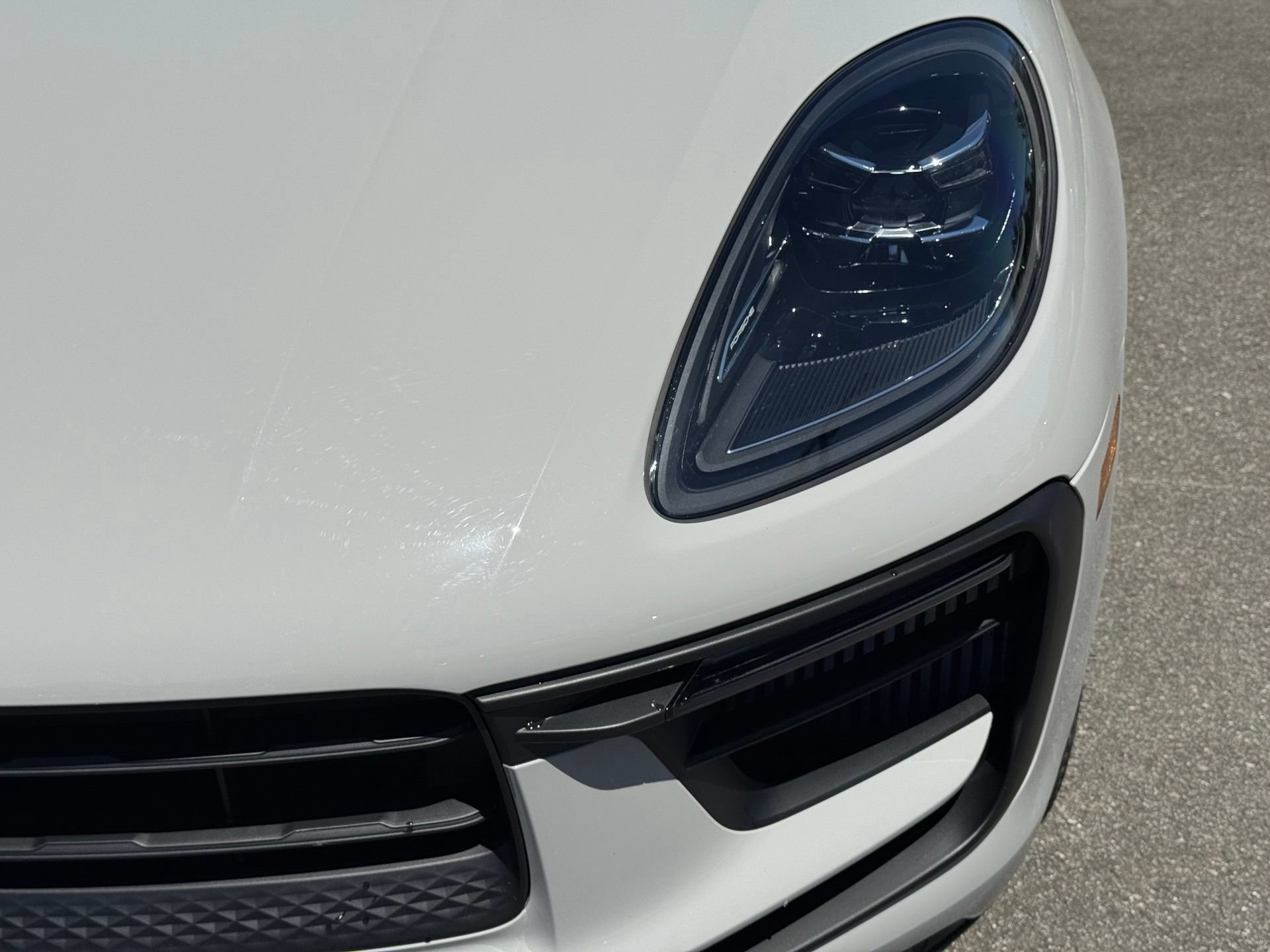 Used 2026 Porsche Macan S AWD/4WD image 11