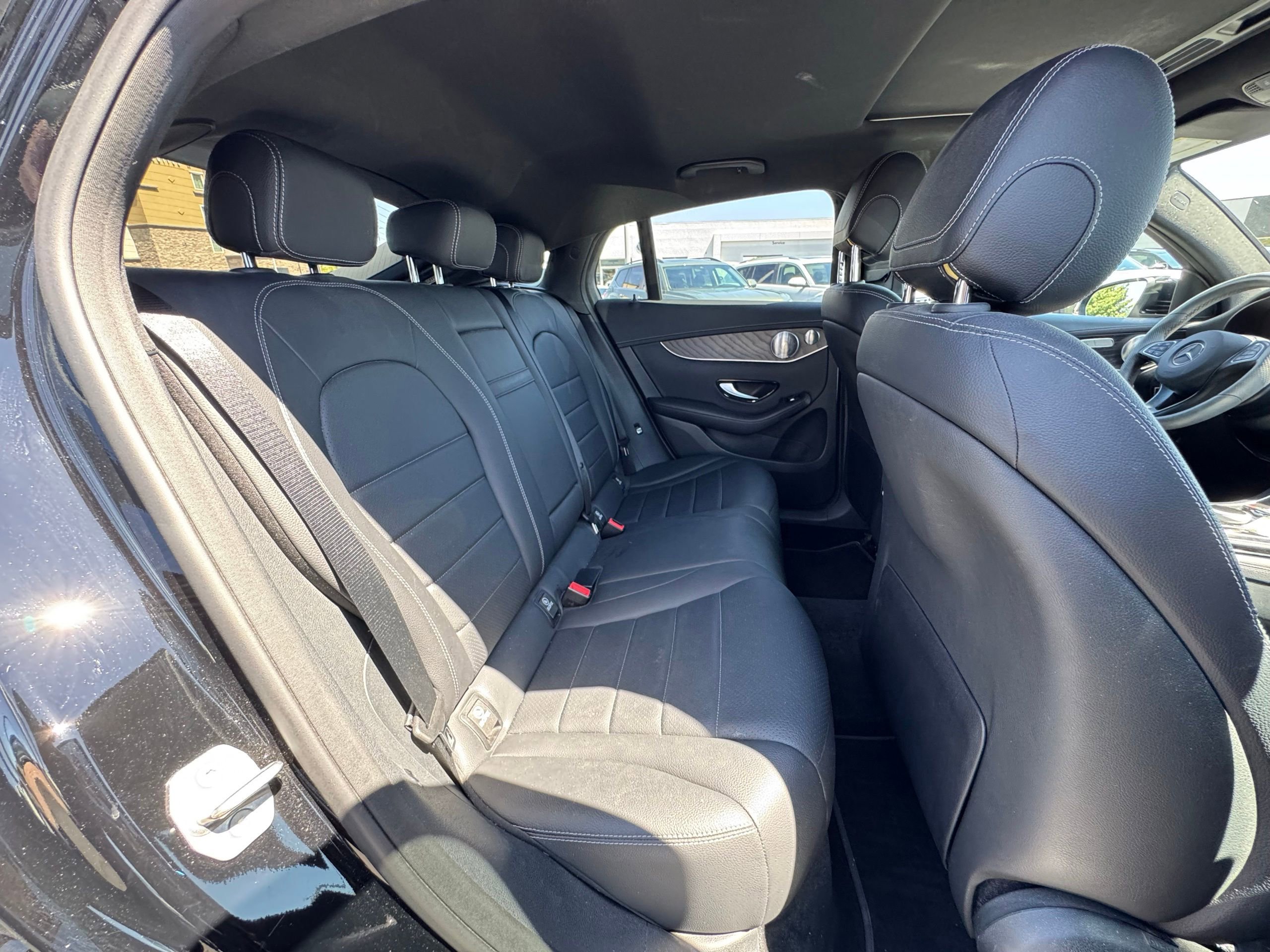 Used 2018 Mercedes-Benz GLC 300 4MATIC Coupe image 23