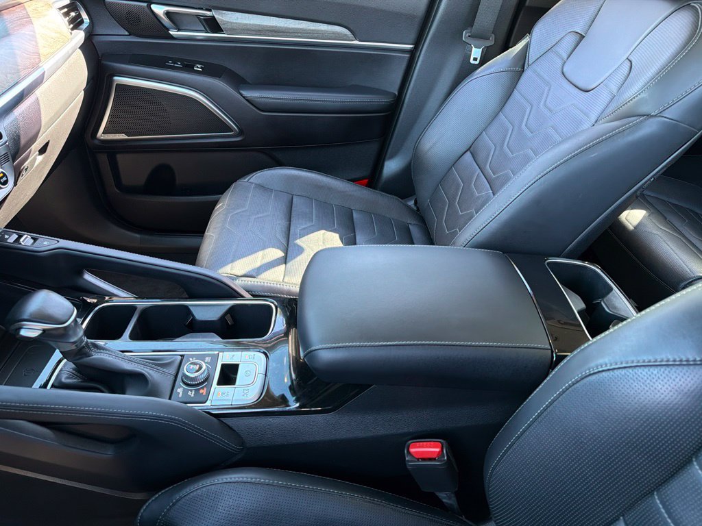 Used 2021 Kia Telluride SX w/ SX Prestige Package AWD/4WD image 13