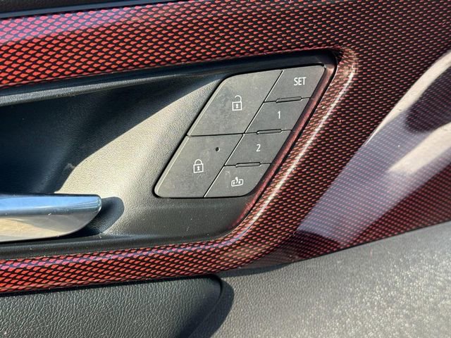 Certified 2024 Chevrolet Traverse RS image 20