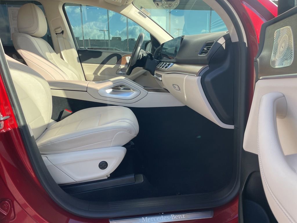 Used 2023 Mercedes-Benz GLE 350 4MATIC image 17
