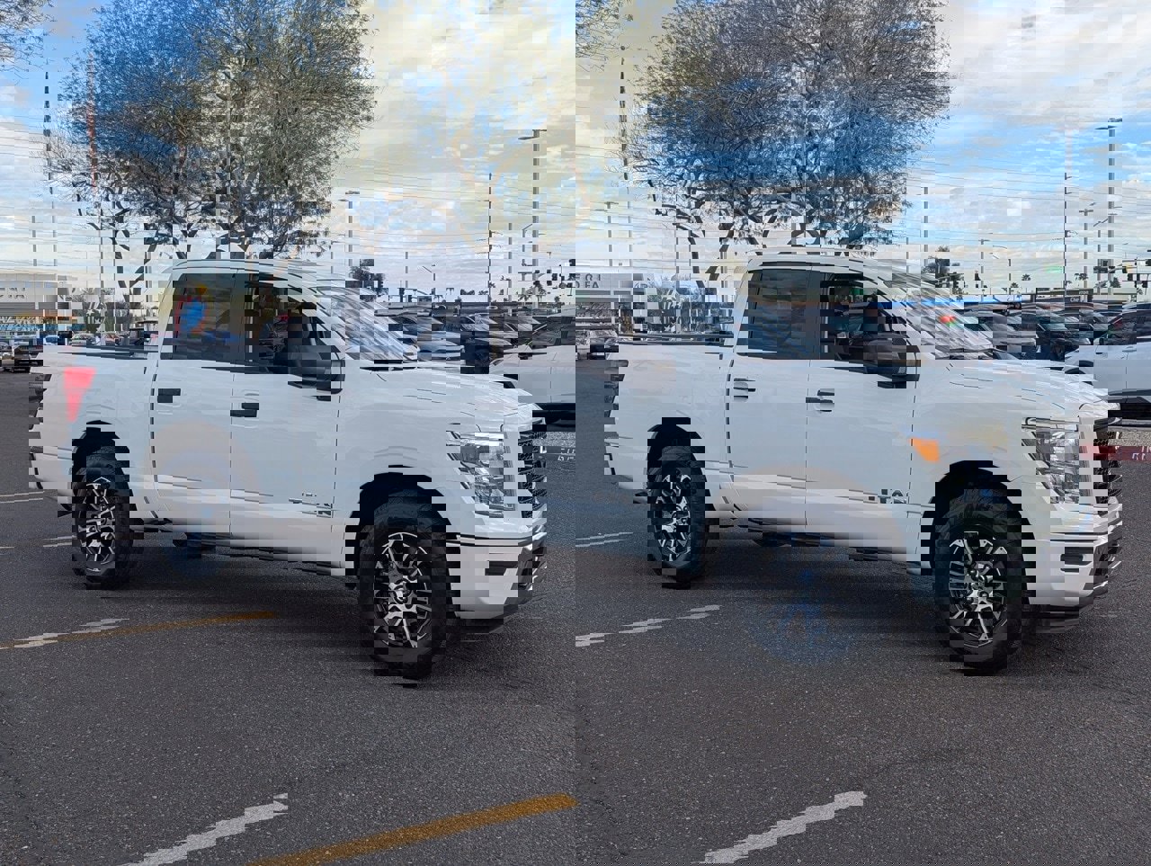 Certified 2022 Nissan Titan SV image 8