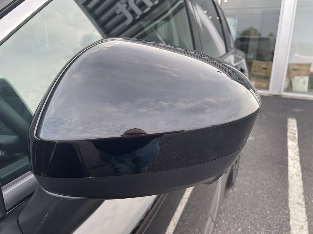 New 2026 Nissan Rogue SV image 6