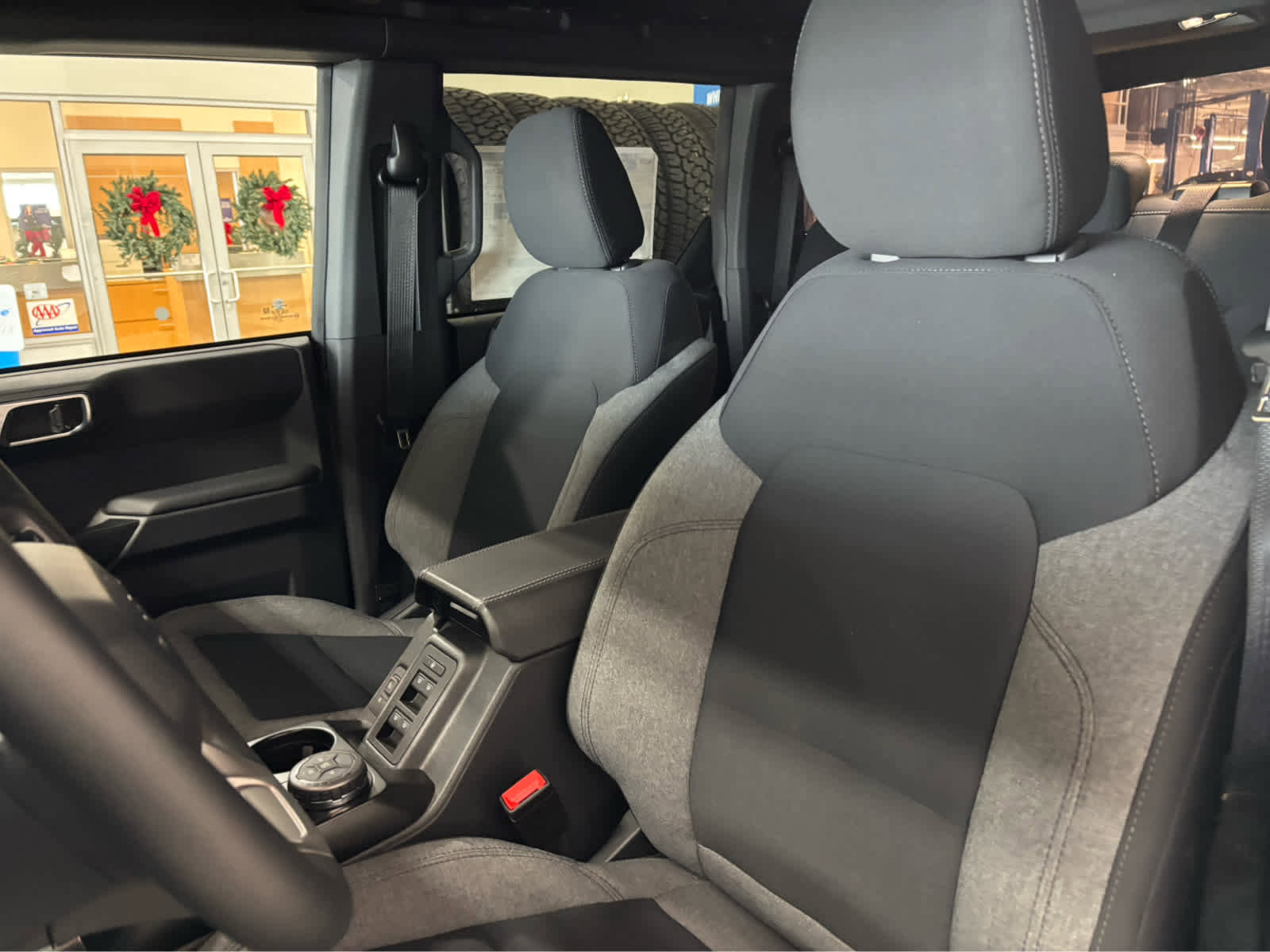 New 2025 Ford Bronco Big Bend image 15