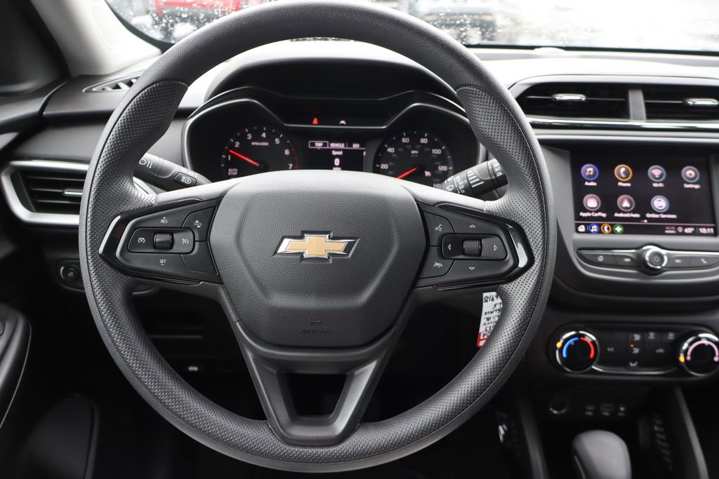 Used 2023 Chevrolet TrailBlazer LS image 6