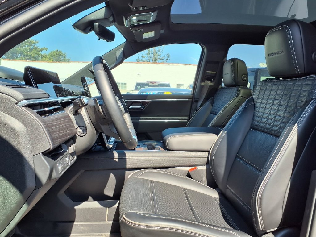 Used 2026 GMC Sierra EV Denali AWD/4WD image 14