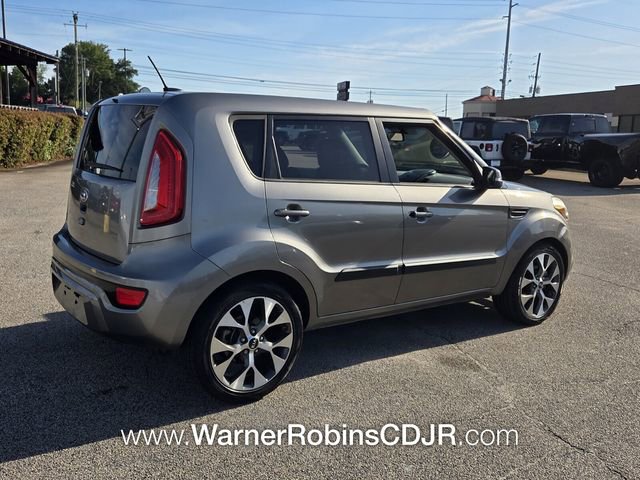 Used 2012 Kia Soul ! FWD image 14