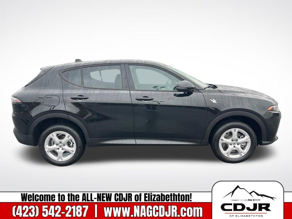 New 2024 Dodge Hornet GT image 2