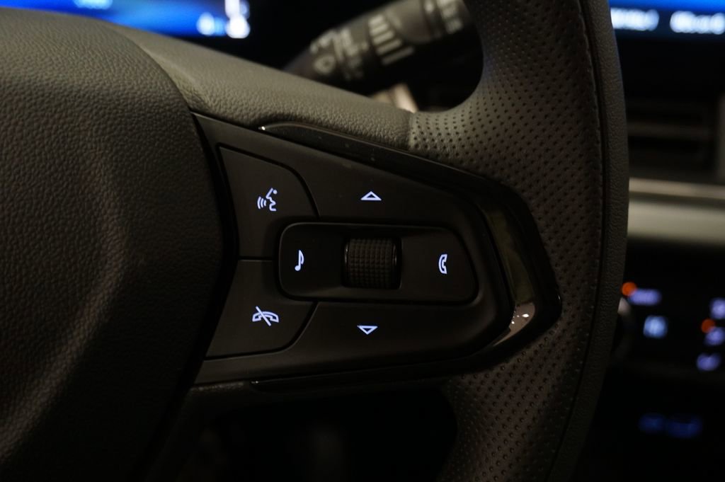 New 2026 Chevrolet Trax LT image 20