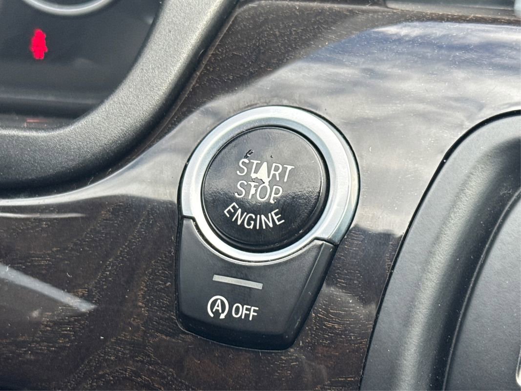 Used 2016 BMW 528i xDrive Sedan image 35