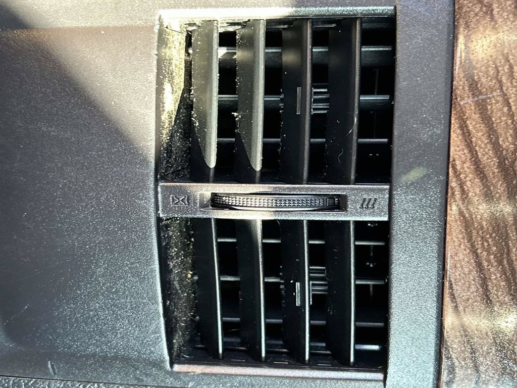 Used 2015 Toyota Avalon XLE FWD image 17