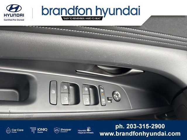 Certified 2025 Hyundai Elantra SEL FWD image 13