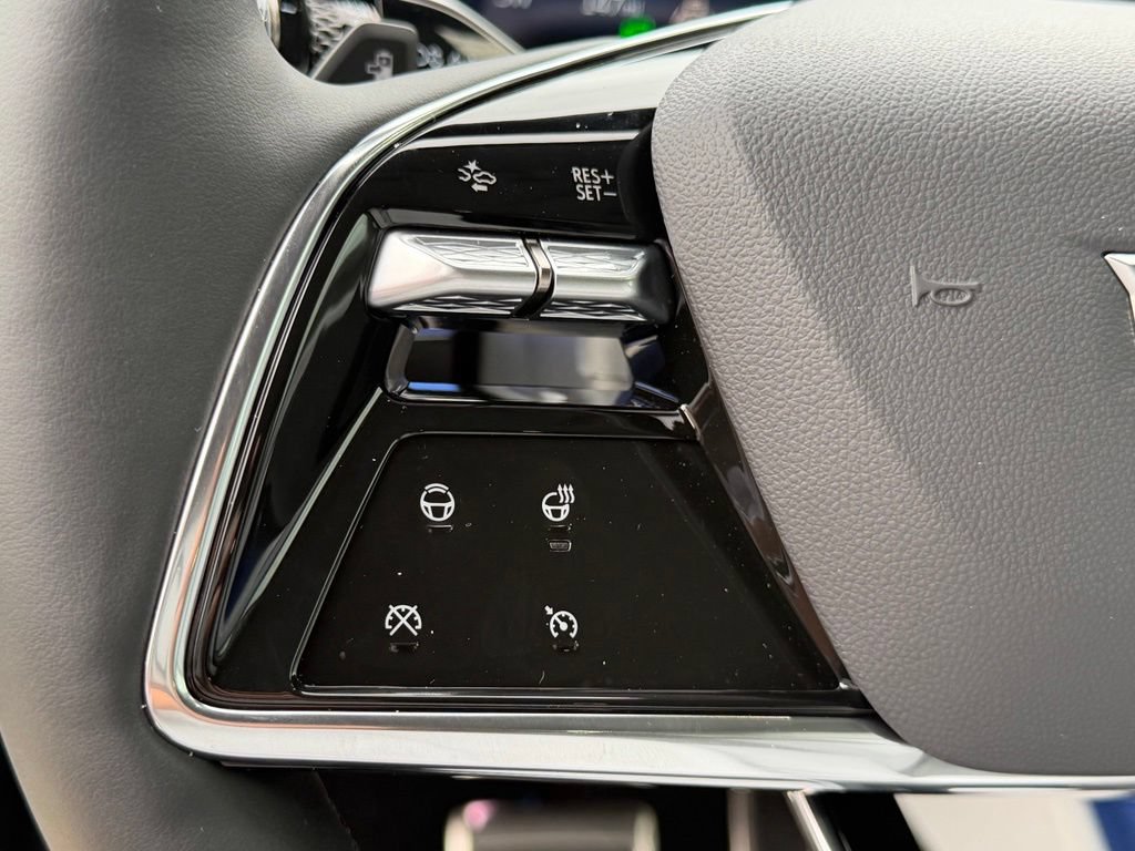 New 2026 Cadillac Optiq Luxury 1 AWD/4WD image 30