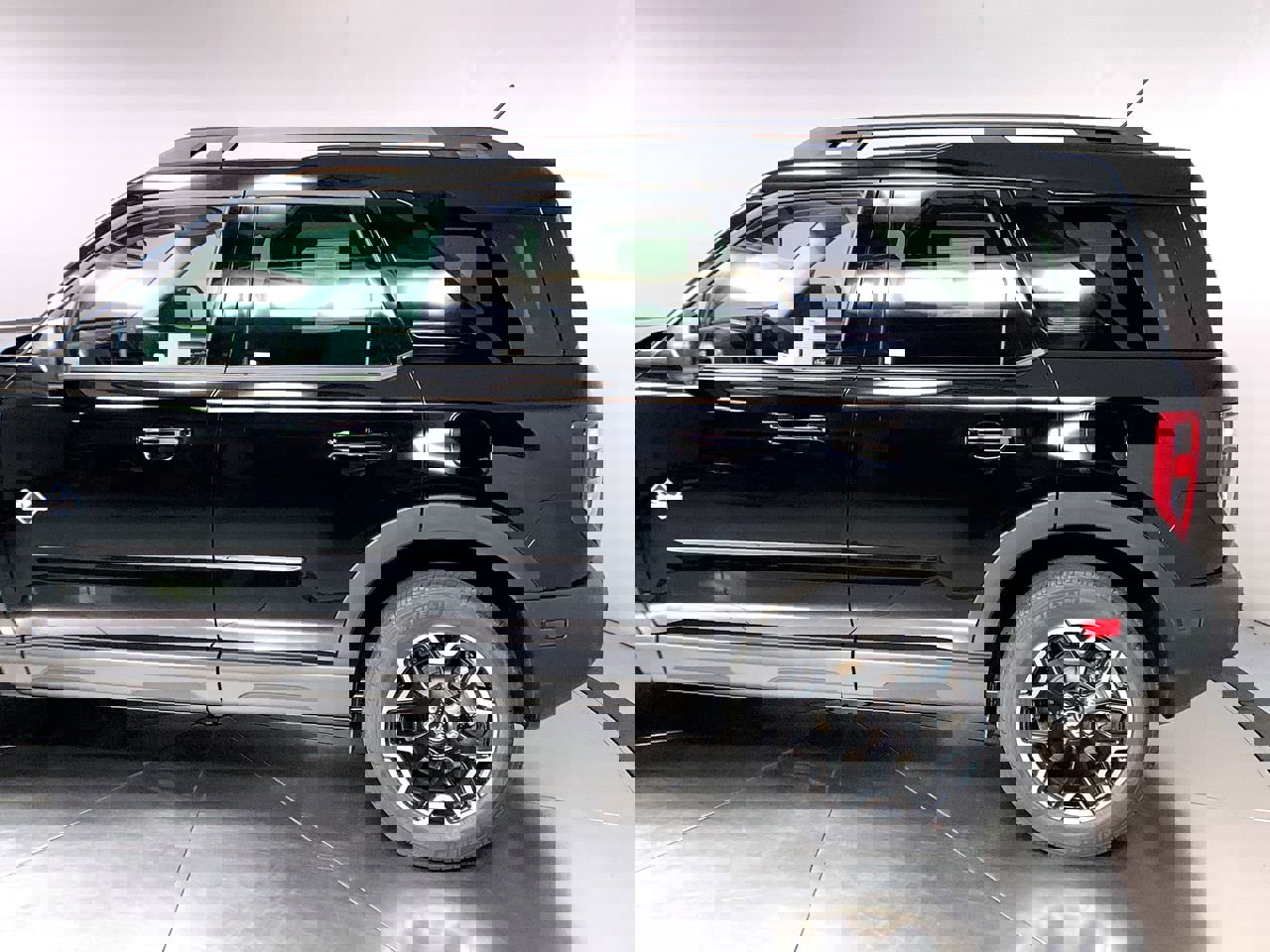 New 2025 Ford Bronco Sport Outer Banks w/ Outer Banks Tech Package+ image 13