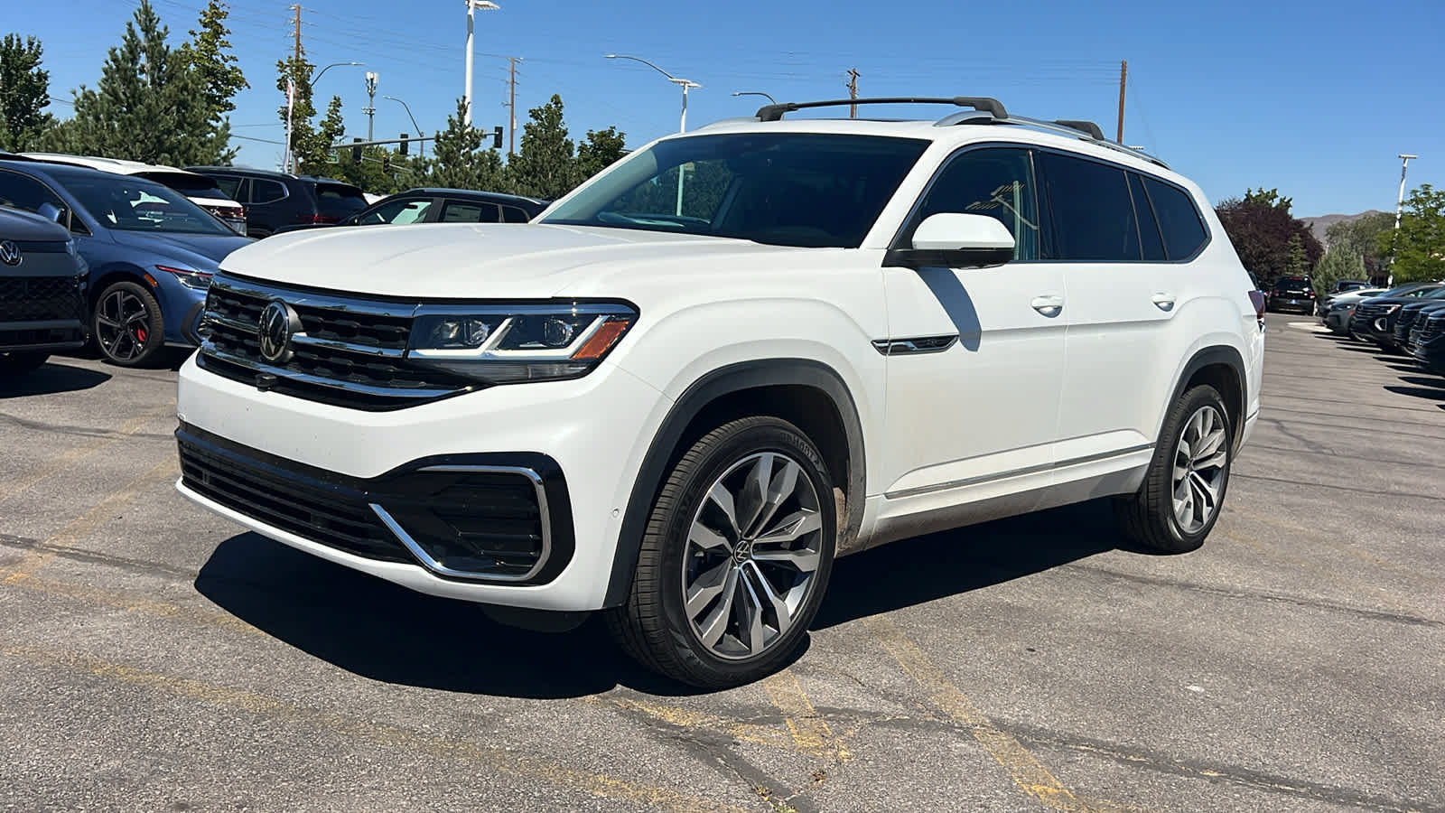 Certified 2023 Volkswagen Atlas SEL Premium AWD/4WD video 1