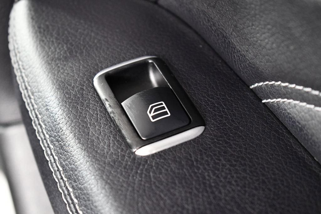 Used 2015 Mercedes-Benz ML 250 BlueTEC 4MATIC image 39