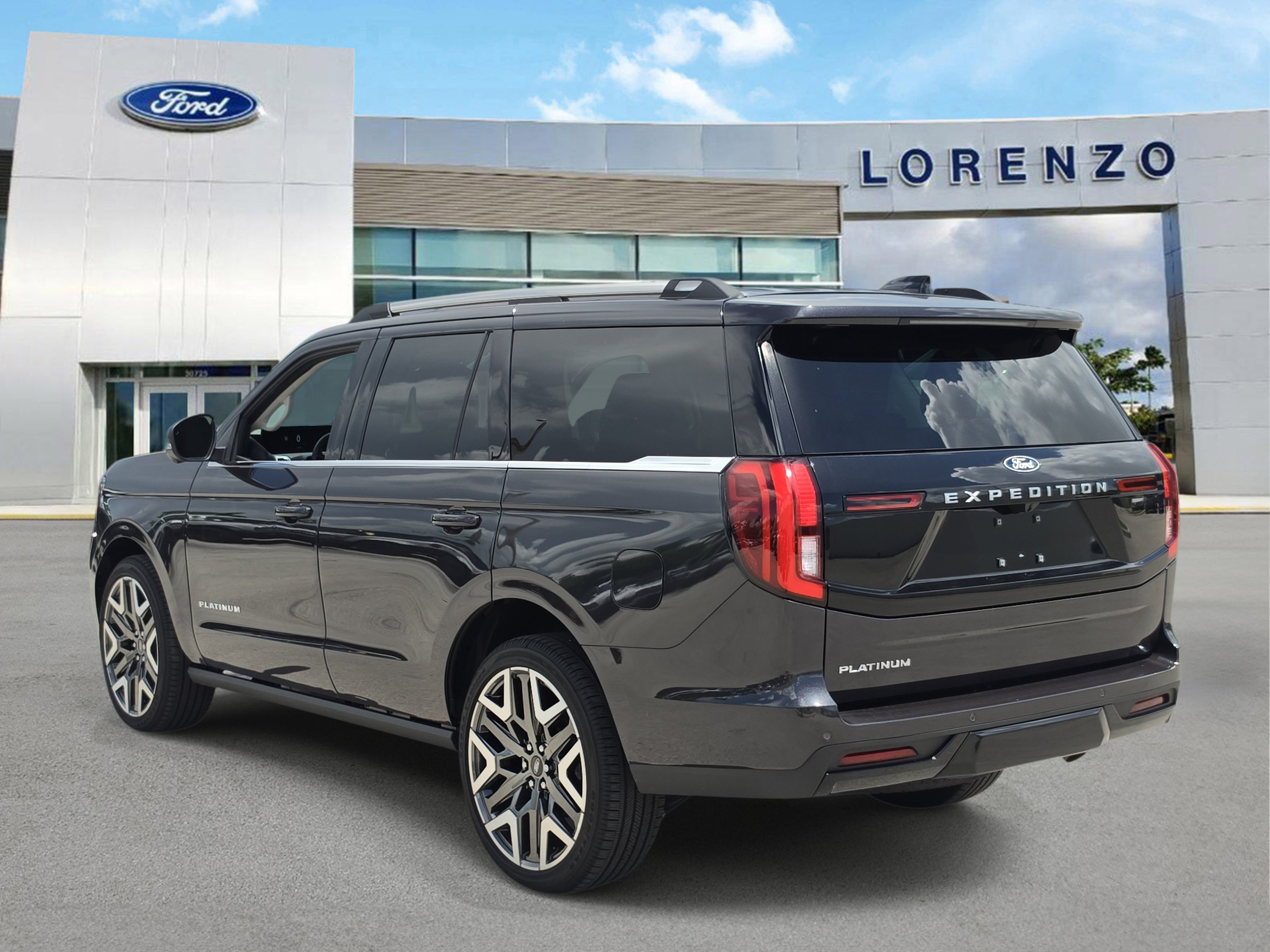 New 2027 Ford Expedition Platinum w/ Platinum Ultimate Package AWD/4WD image 5
