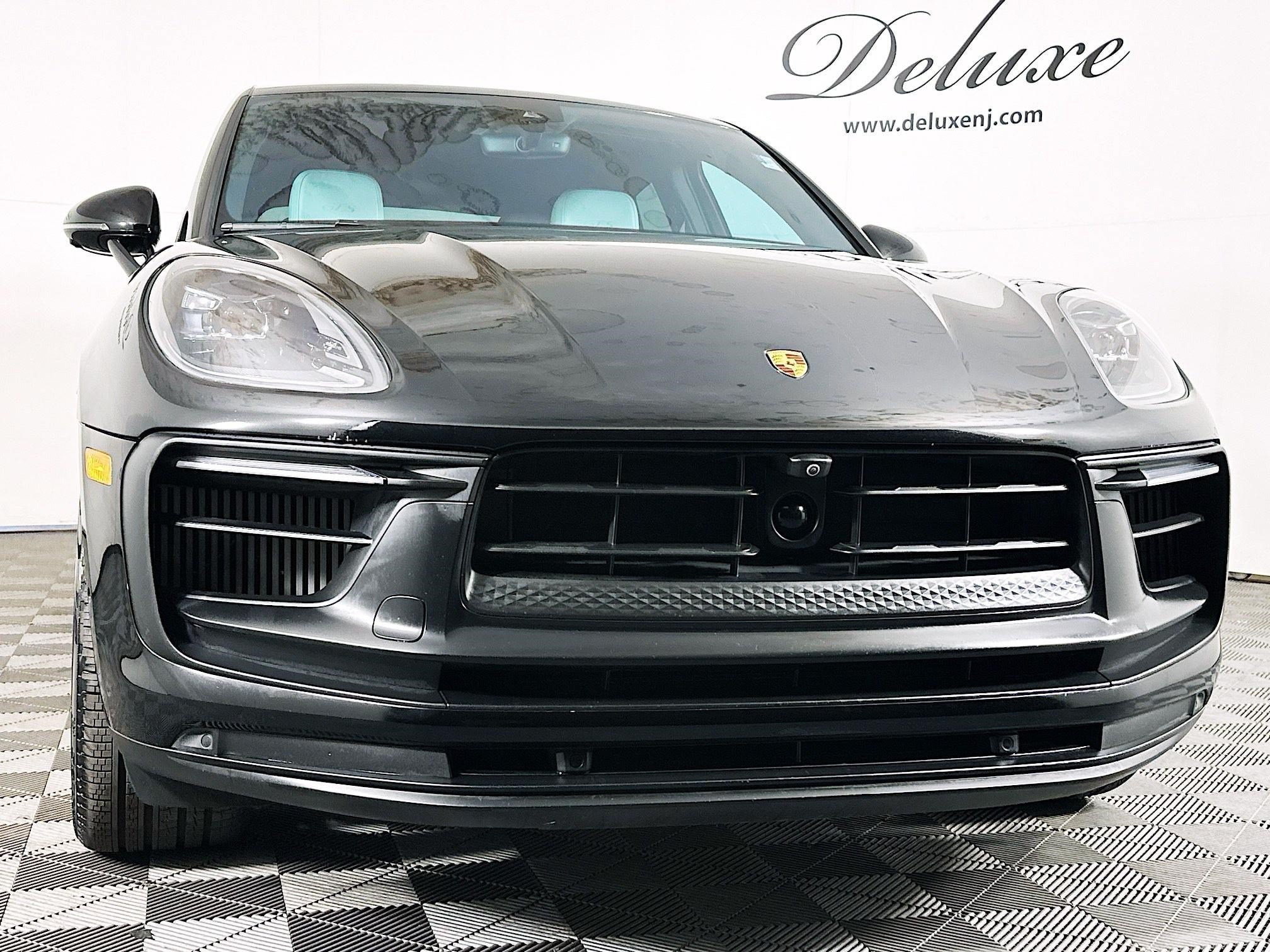 Used 2023 Porsche Macan GTS w/ Premium Package Plus AWD/4WD image 30